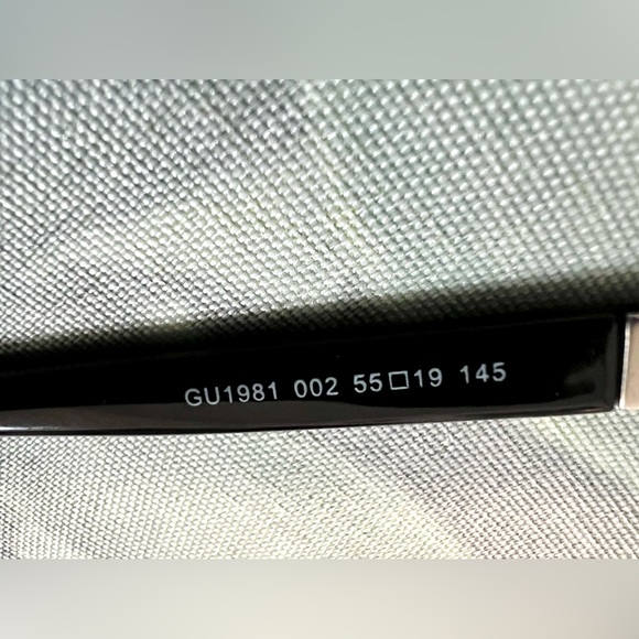 Authentic Guess GU1981-002 Prescription Eyeglasses w/case and cloth - Picture 9 of 11